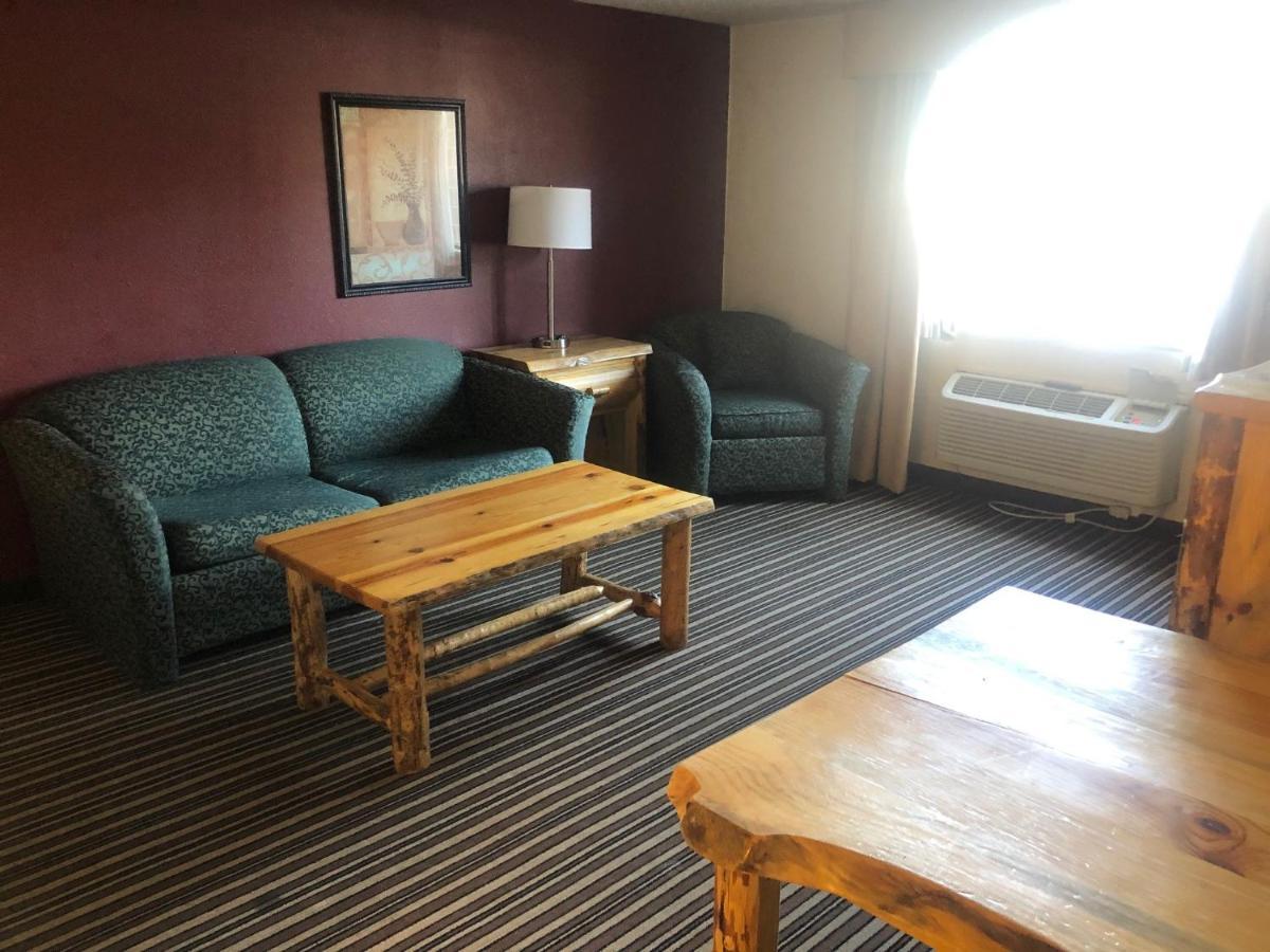 Studio 6 Suites Butte Mt I-90 I-15 מראה חיצוני תמונה