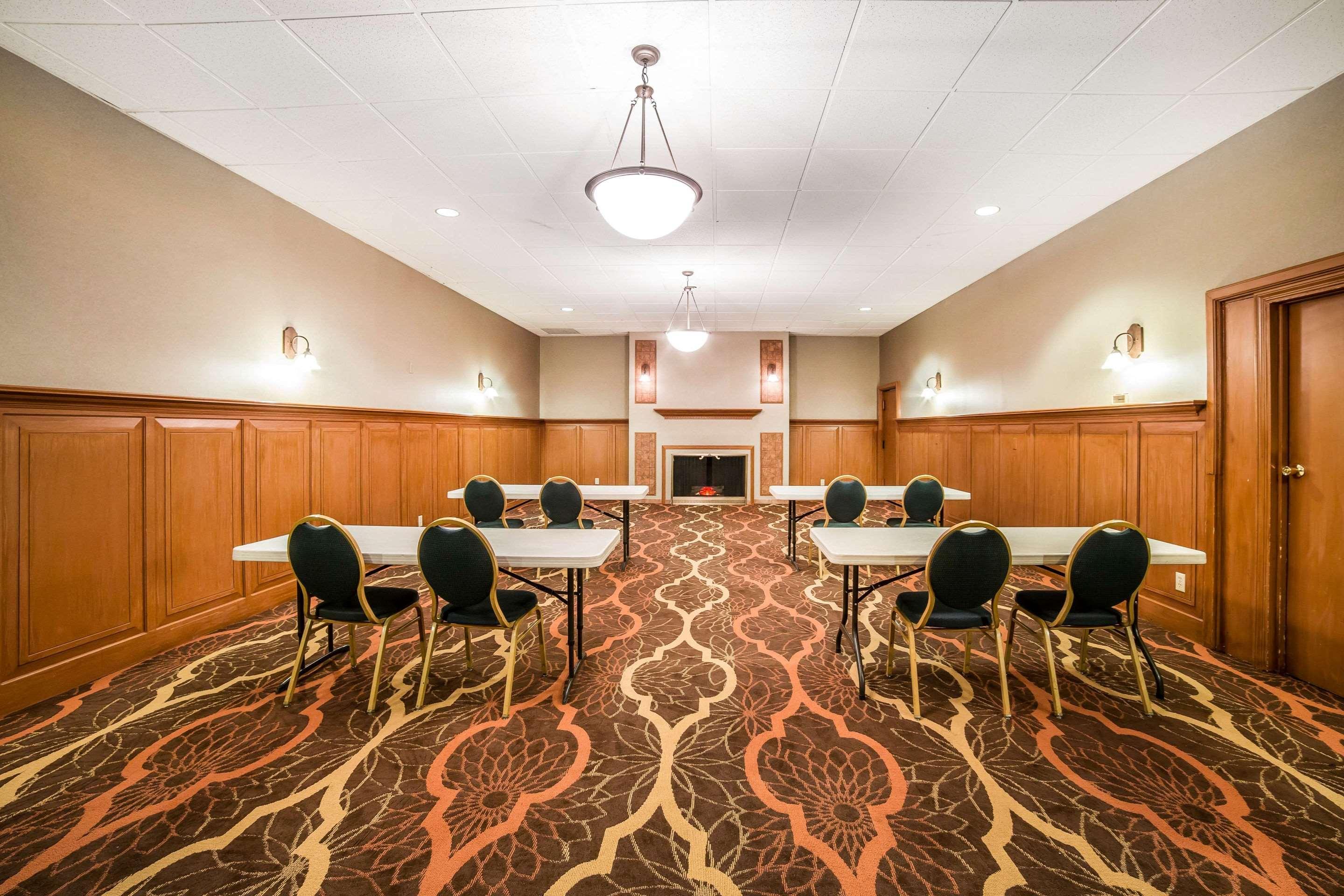 Studio 6 Suites Butte Mt I-90 I-15 מראה חיצוני תמונה